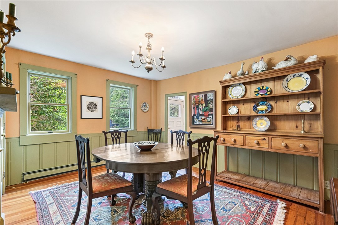 462 Ledge Road Seekonk, MA 02771 - Photo 11 of 49