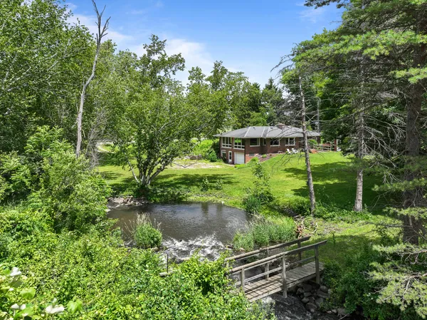 $650,000 | 5281 Spring Valley Road, Lyons, WI 53105