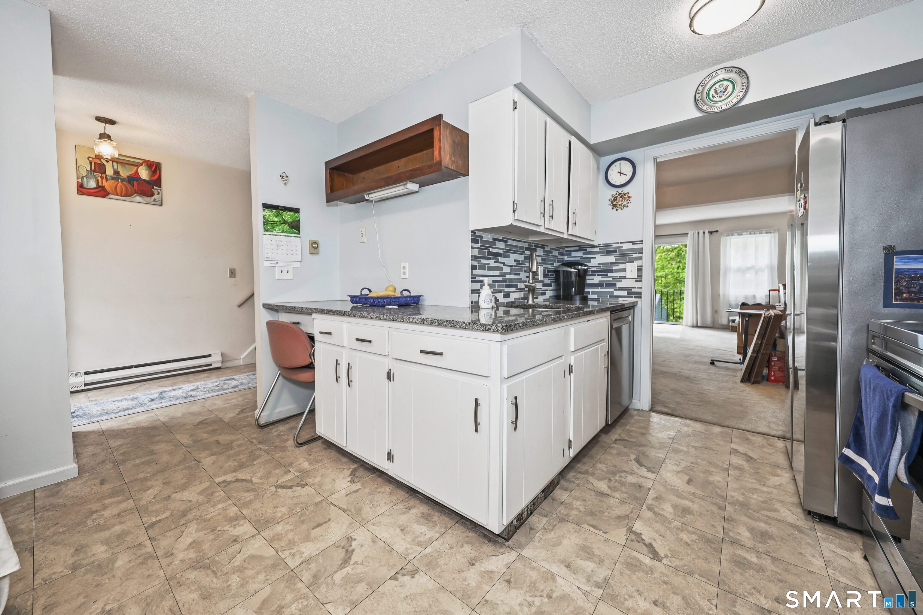 75 Hunter Court, Unit E75 Torrington, CT 06790 - Photo 5 of 31