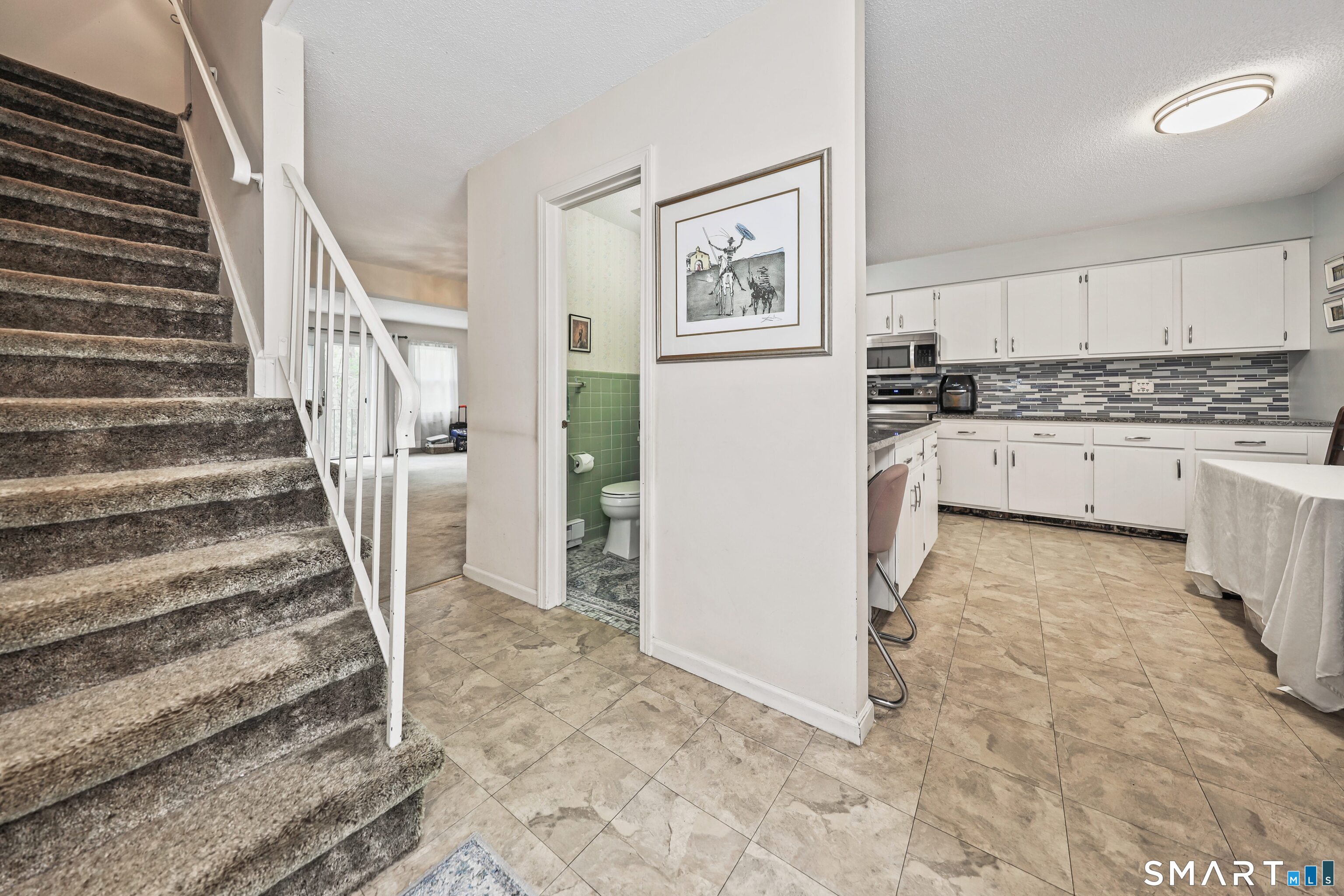 75 Hunter Court, Unit E75 Torrington, CT 06790 - Photo 10 of 31