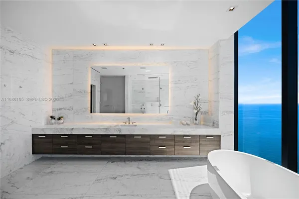 $11,900,000 | 17141 Collins Avenue, Unit LPH1, Sunny Isles Beach, FL 33160