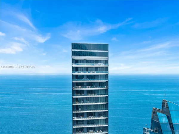 $11,900,000 | 17141 Collins Avenue, Unit LPH1, Sunny Isles Beach, FL 33160
