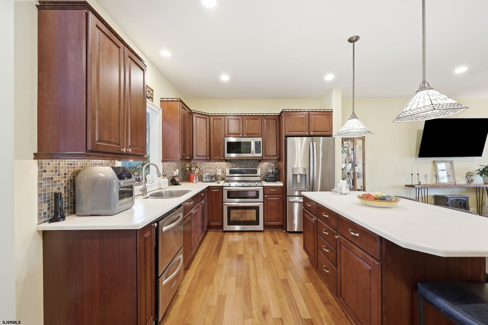 16 Fresh Spring Cove Somers Point, NJ 08244 - Photo 10 of 77 Gallery Image 10