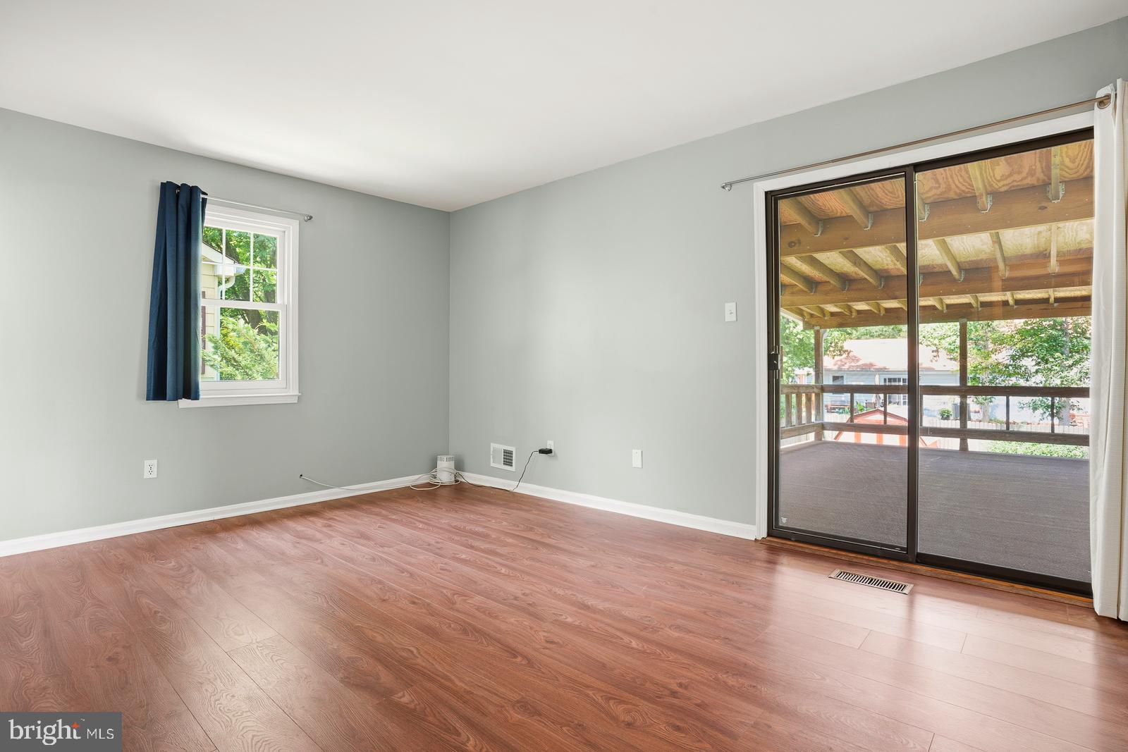 11910 Callow Terrace Laurel, MD 20708 - Photo 22 of 43 Primary Bedroom