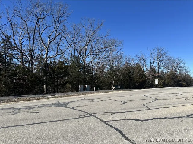 $3,500 | Lot 453 Linn Creek Road, Four Seasons, MO 65049