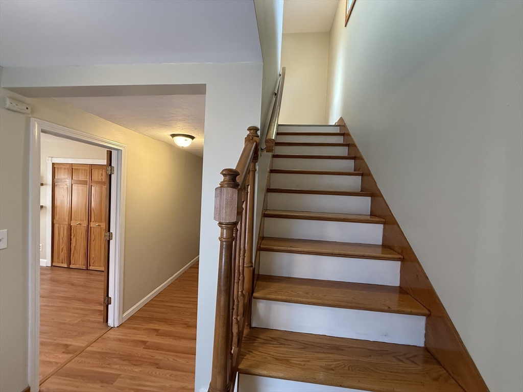 11 Amherst Street Worcester, MA 01602 - Photo 18 of 30