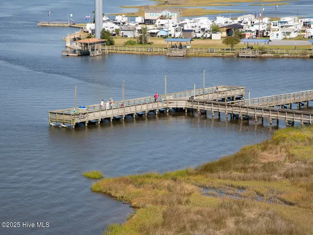 $334,999 | 114 North Grassland Road, Unit 18, Surf City, NC 28445