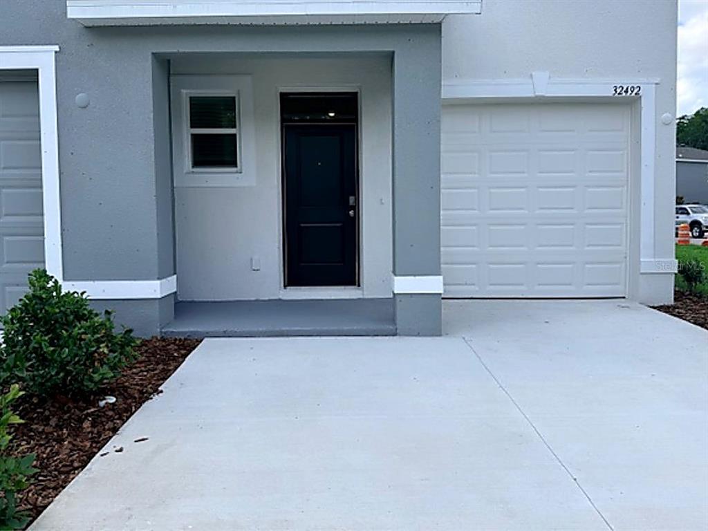 32492 Welling Blade Loop Wesley Chapel, FL 33545 - Photo 2 of 22