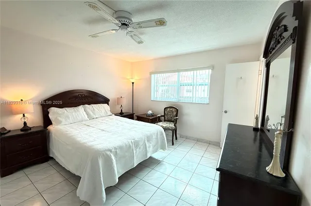 $115,000 | West Hollywood, Hollywood, FL 33021