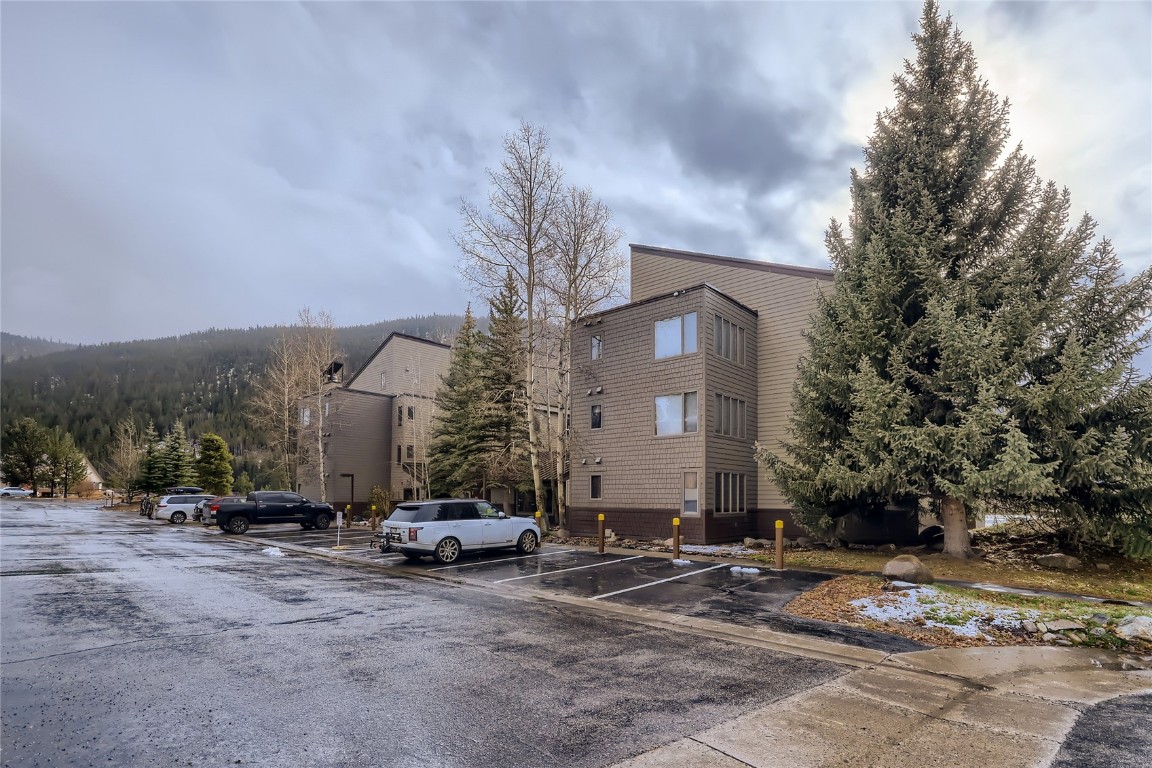 22280 Highway 6, Unit 1709 Keystone, CO 80435 - Photo 24 of 49 Rustic mountain community