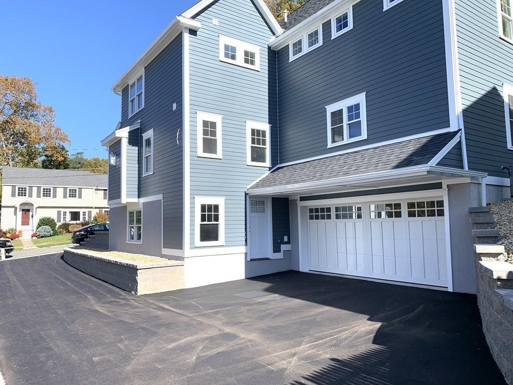 11 Bonad Road Winchester, MA 01890 - Photo 4 of 36