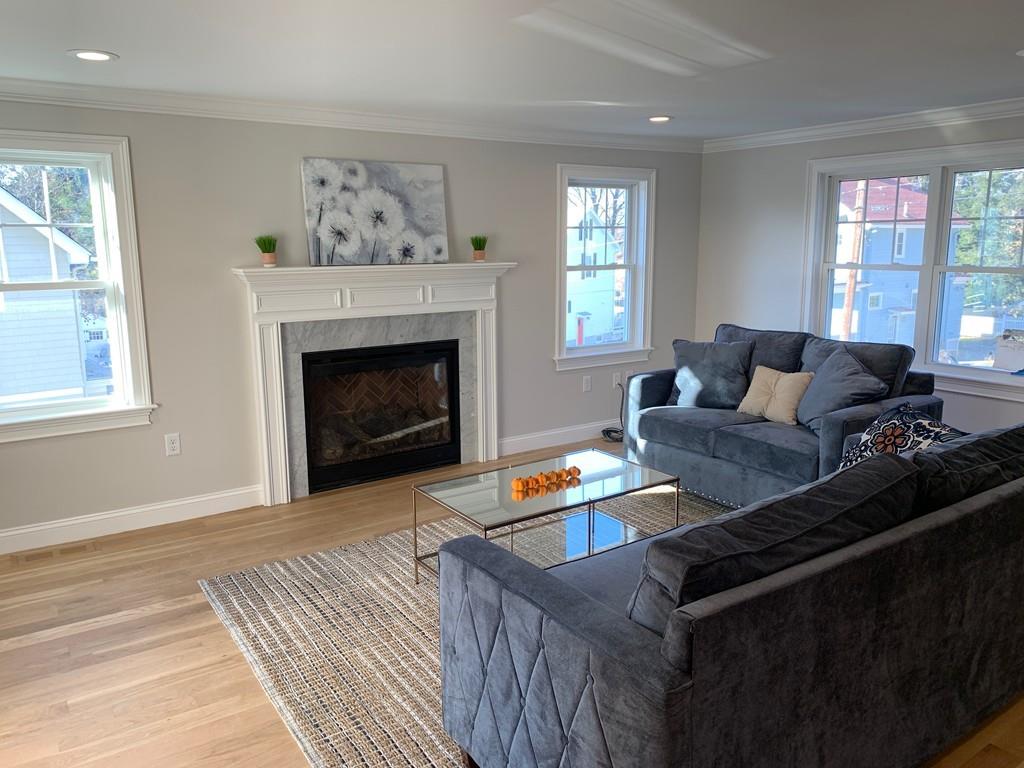 11 Bonad Road Winchester, MA 01890 - Photo 8 of 36