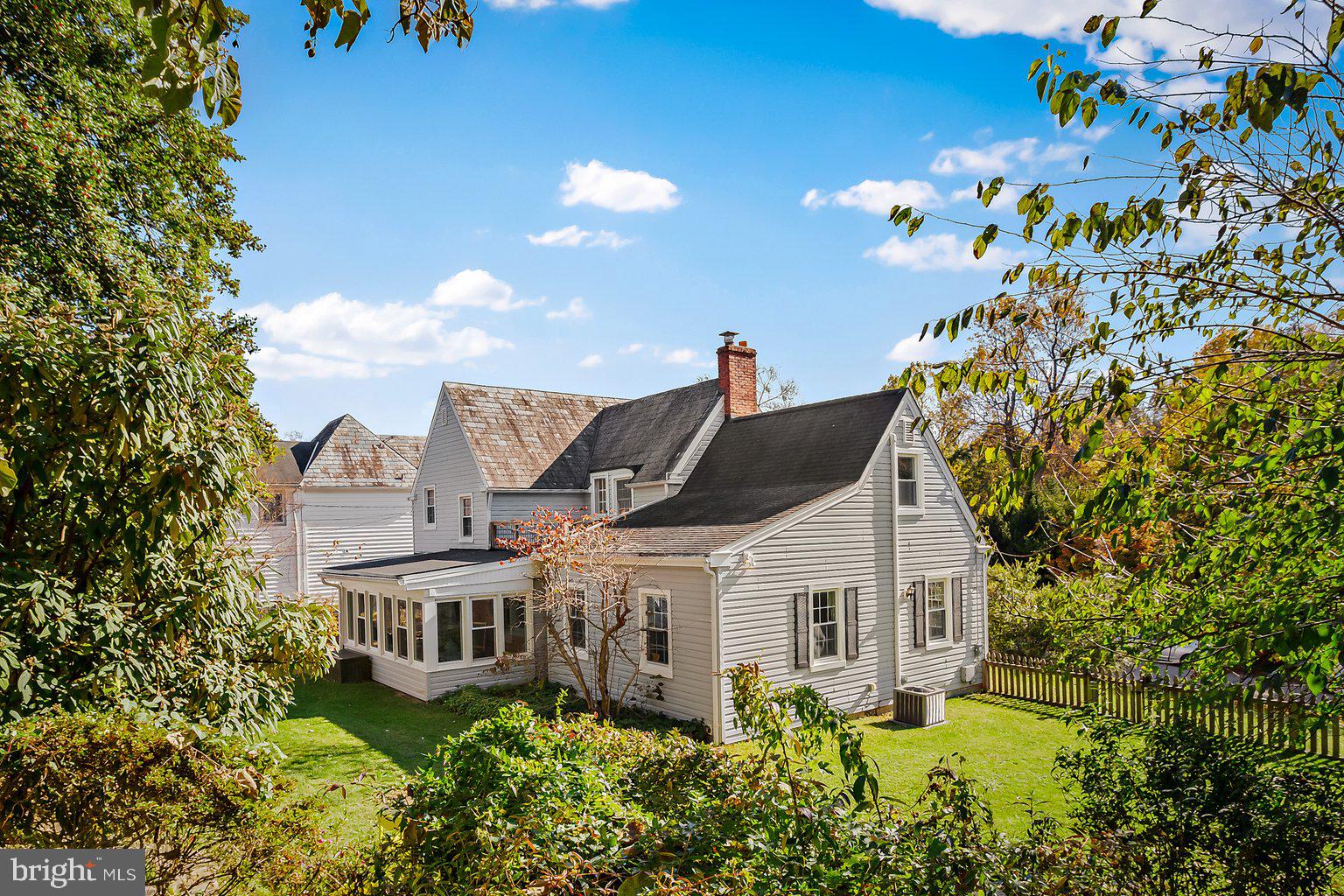 1902 Fairbank Road Baltimore, MD 21209 - Photo 44 of 48
