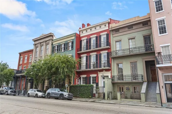$2,750,000 | 717 Camp Street, New Orleans, LA 70130