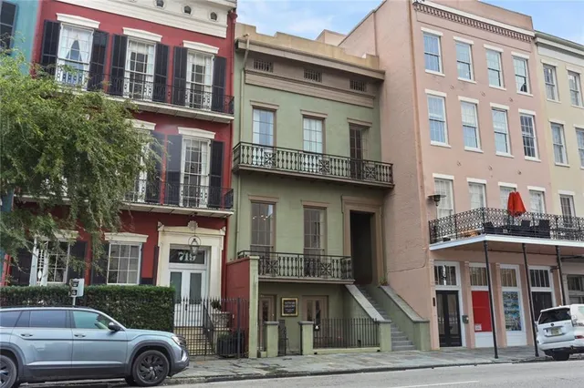 $2,750,000 | 717 Camp Street, New Orleans, LA 70130
