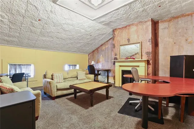 $2,750,000 | 717 Camp Street, New Orleans, LA 70130