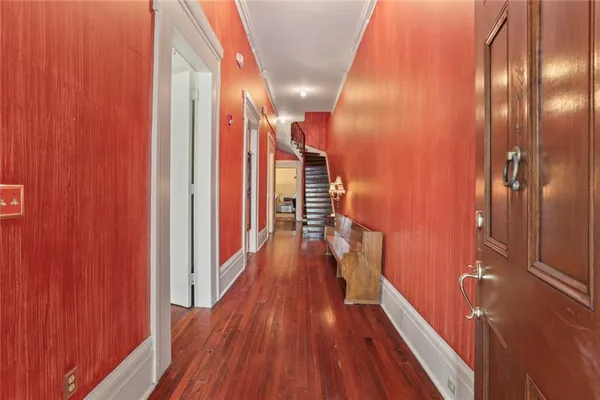 $2,750,000 | 717 Camp Street, New Orleans, LA 70130