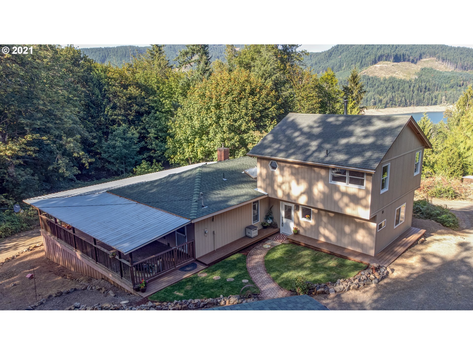 82039 Chickaree Road Lowell, OR 97452 - Photo 1 of 30 a aerial view of a house with a yard