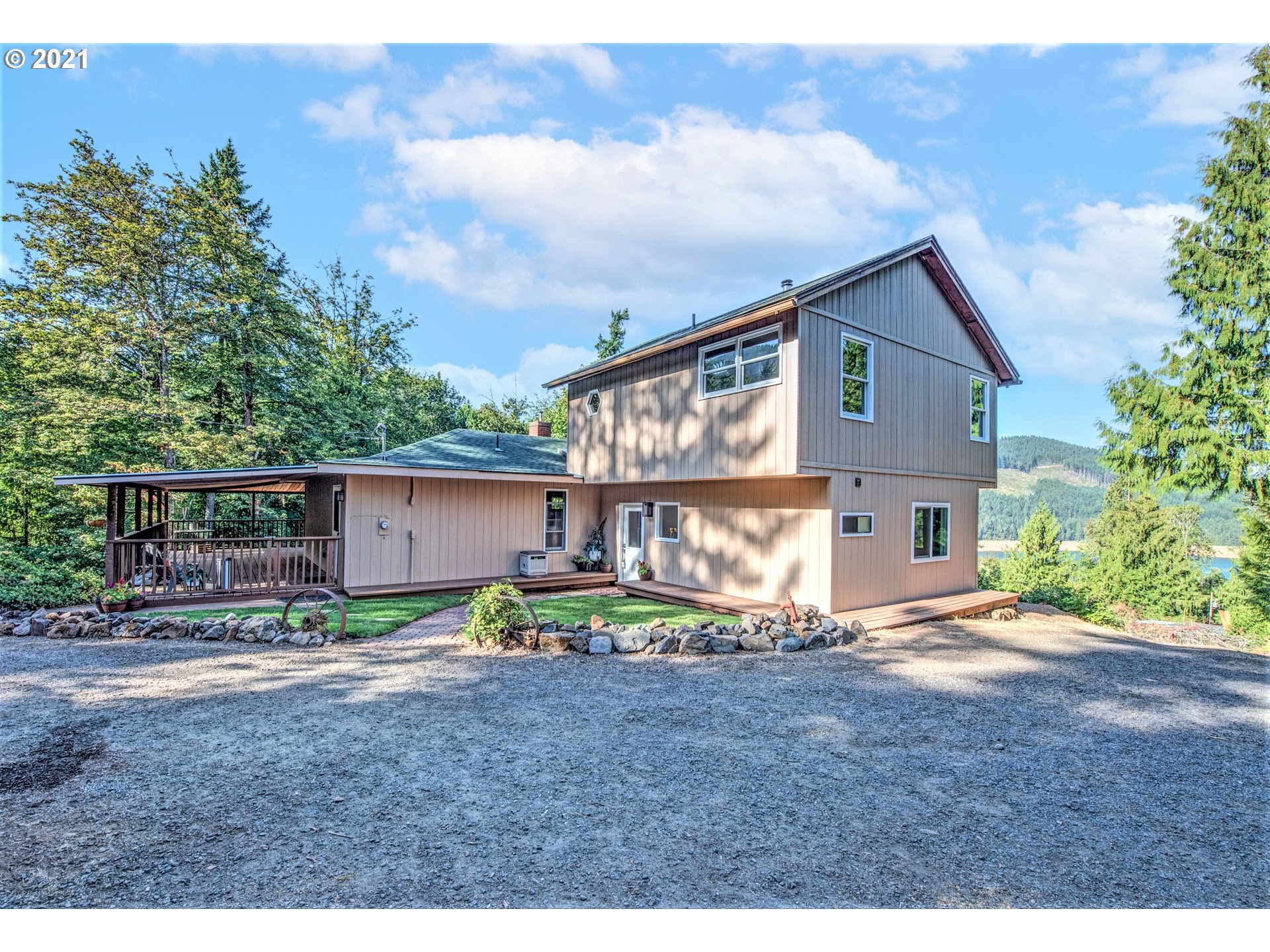 82039 Chickaree Road Lowell, OR 97452 - Photo 2 of 30 a view of front of house with deck