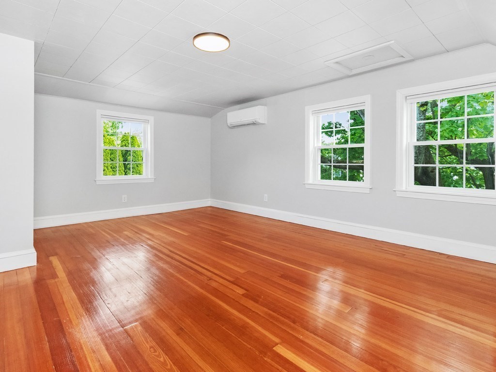 22 Grove Road Waltham, MA 02451 - Photo 22 of 41