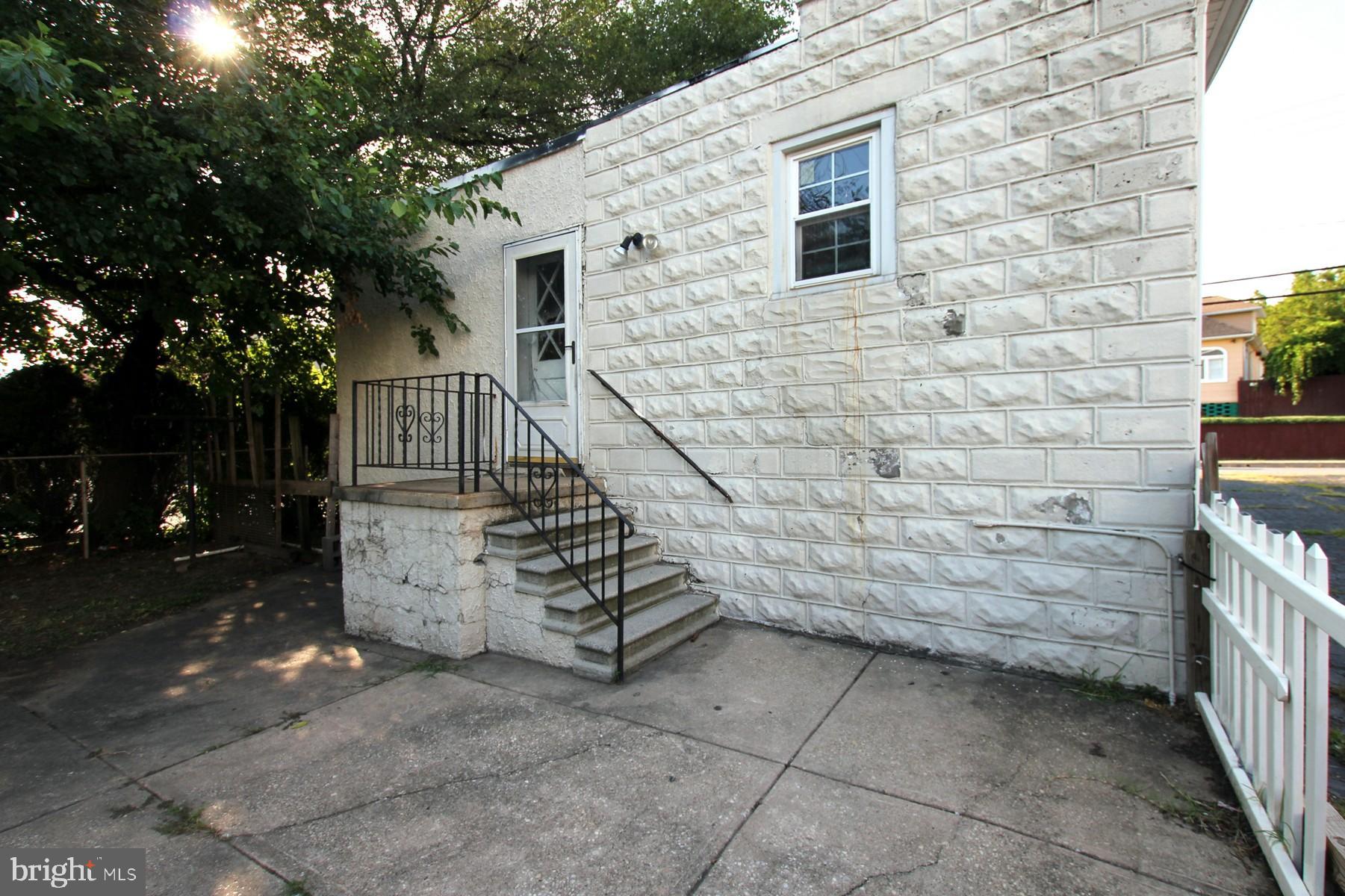 6705 German Hill Road Baltimore, MD 21222 - Photo 13 of 16 Exterior rear