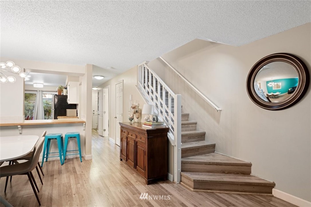 16528 23rd Avenue Southeast, Unit D2 Bothell, WA 98012 - Photo 16 of 28 Gallery Image 16