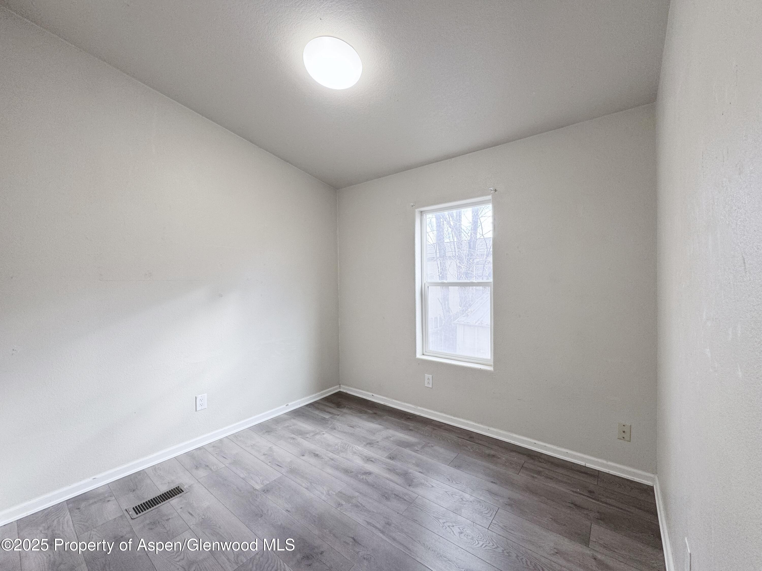 667 Trail Gulch Road, Unit #5 Gypsum, CO 81637 - Photo 7 of 8 IMG_3060