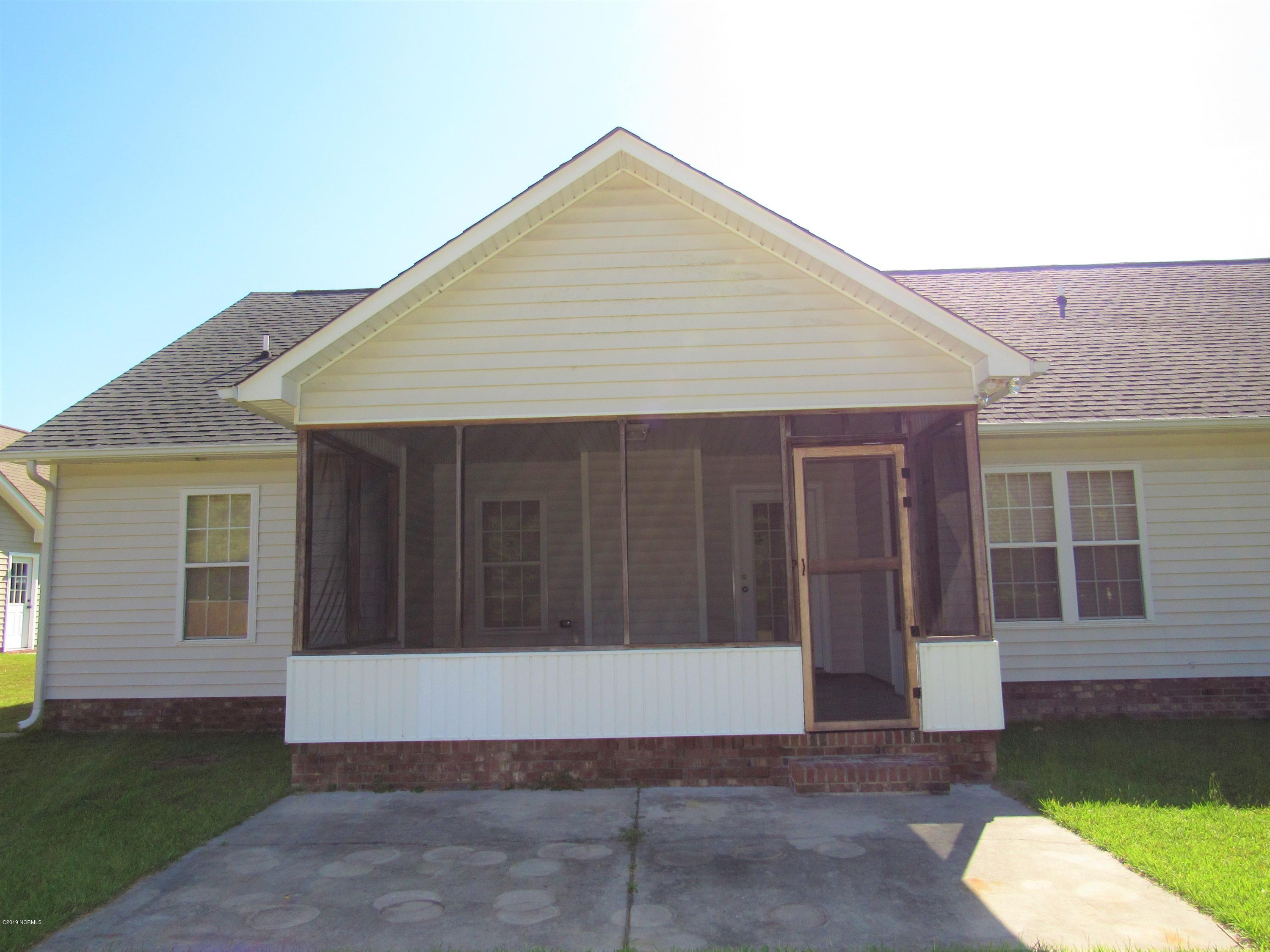 413 Marsha's Way Havelock, NC 28532 - Photo 17 of 48 Back of 413 Marsha's Way