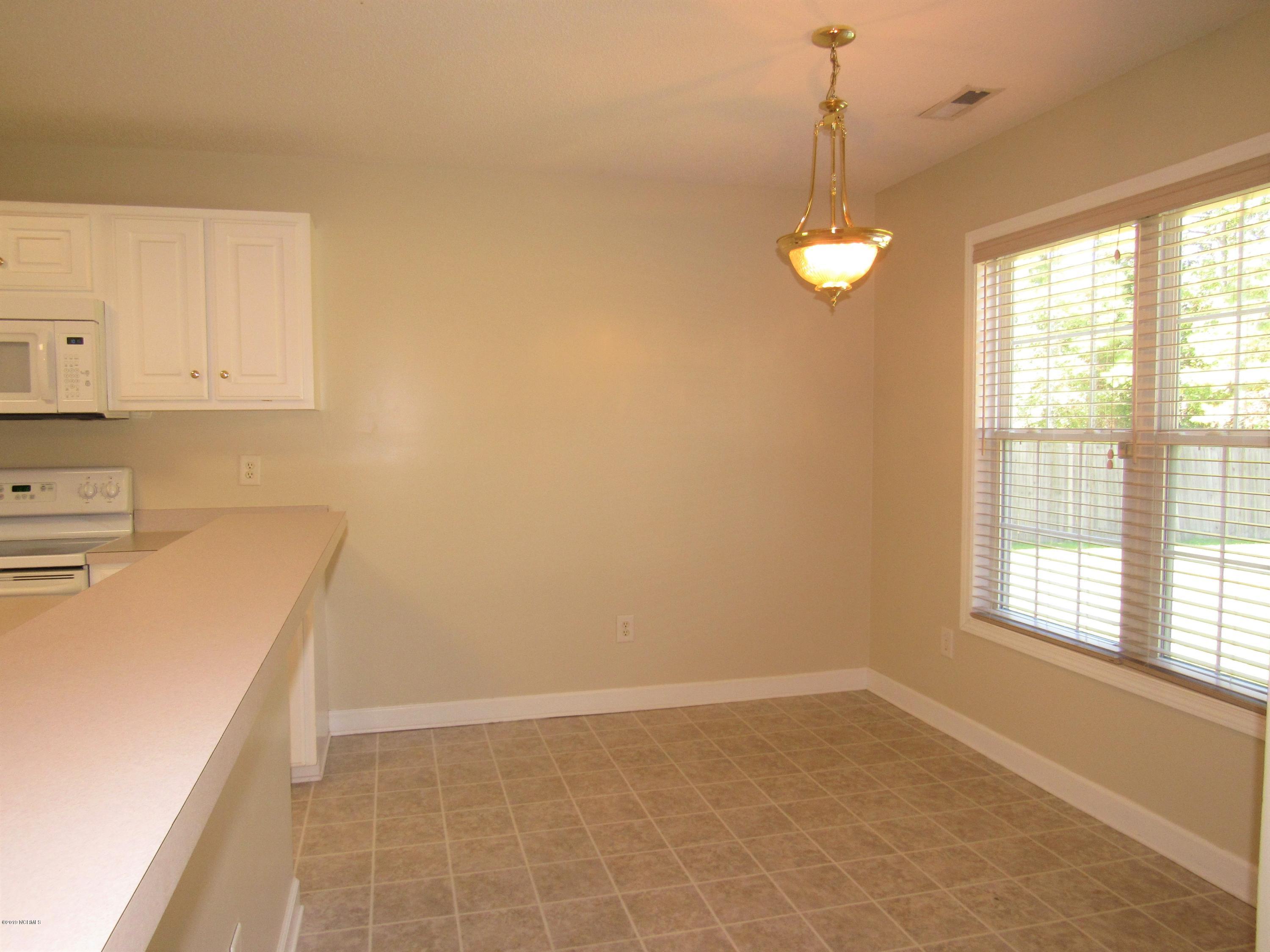 413 Marsha's Way Havelock, NC 28532 - Photo 23 of 48 Breakfast Nook (2)