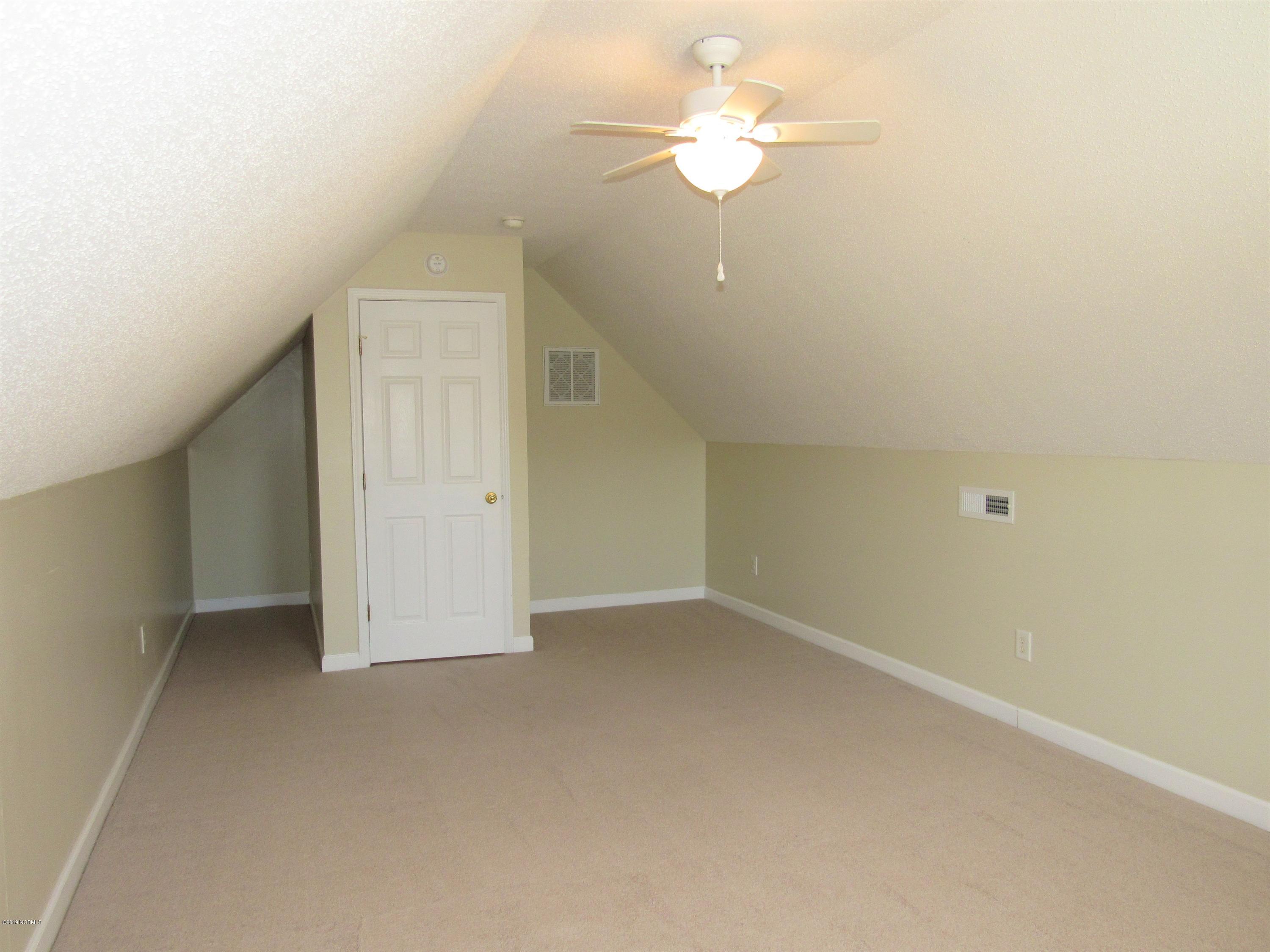 413 Marsha's Way Havelock, NC 28532 - Photo 33 of 48 FROG