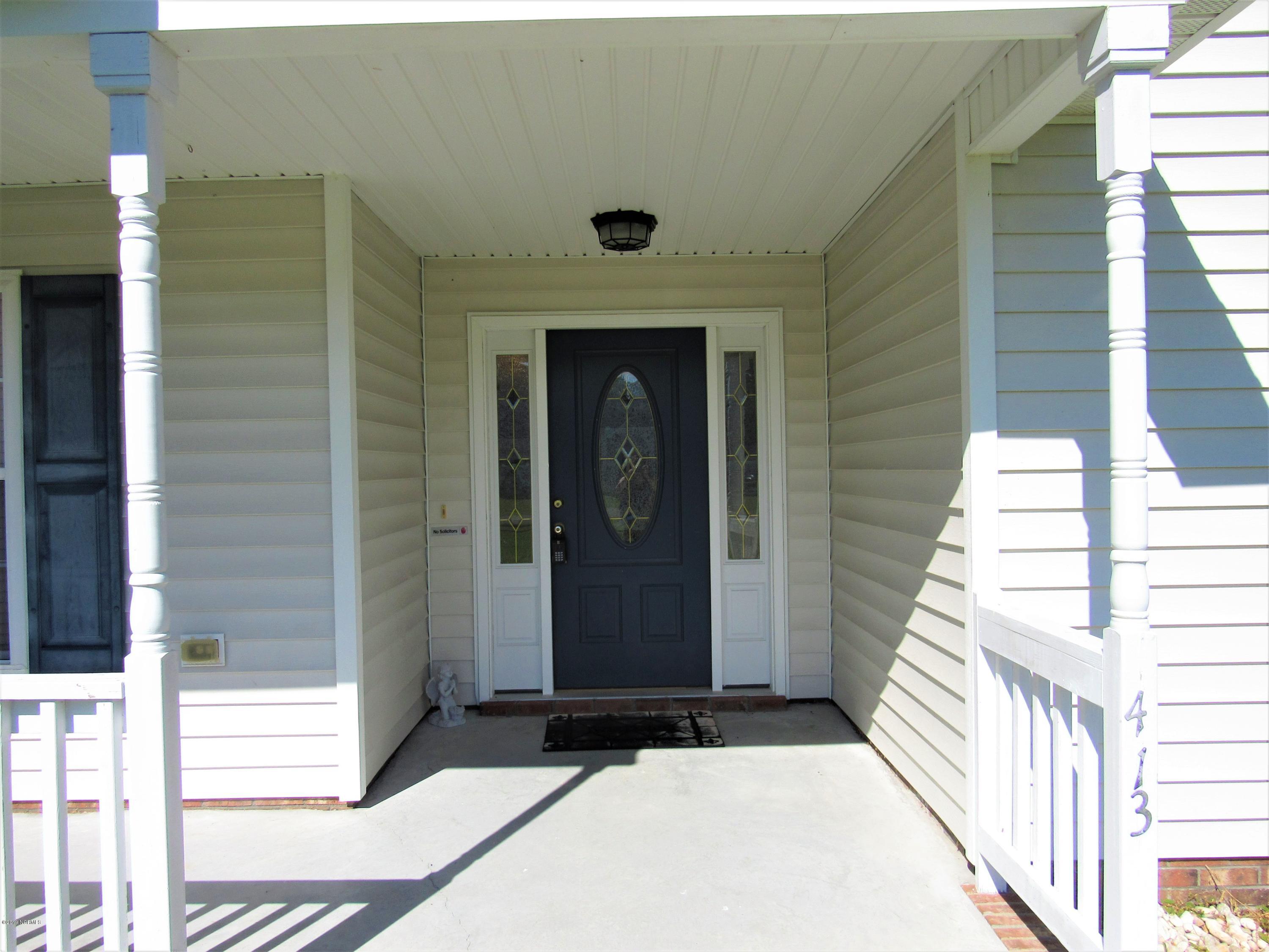 413 Marsha's Way Havelock, NC 28532 - Photo 4 of 48 IMG_4050