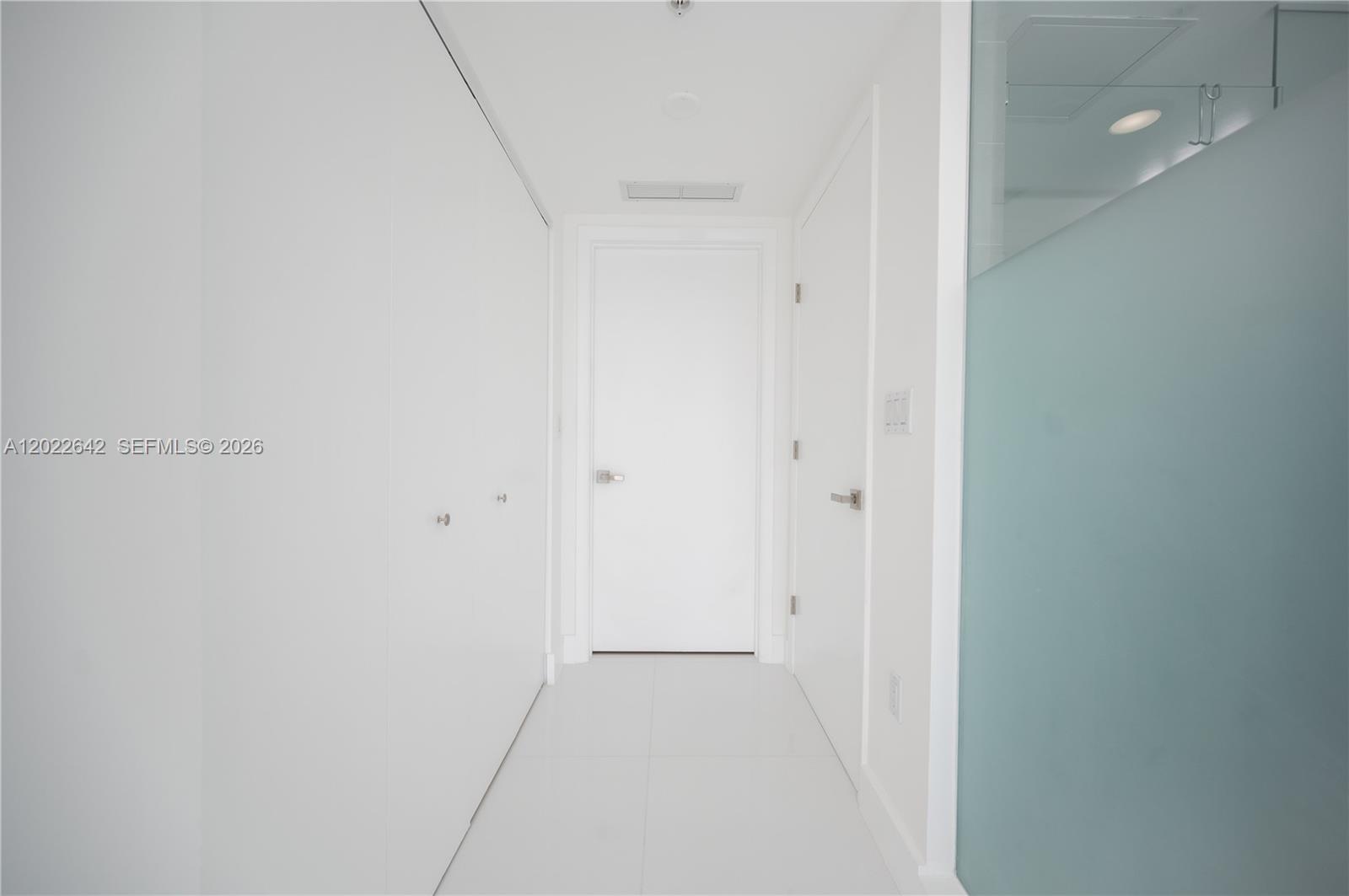 92 Southwest 3rd Street, Unit 3411 Miami, FL 33130 - Photo 39 of 42