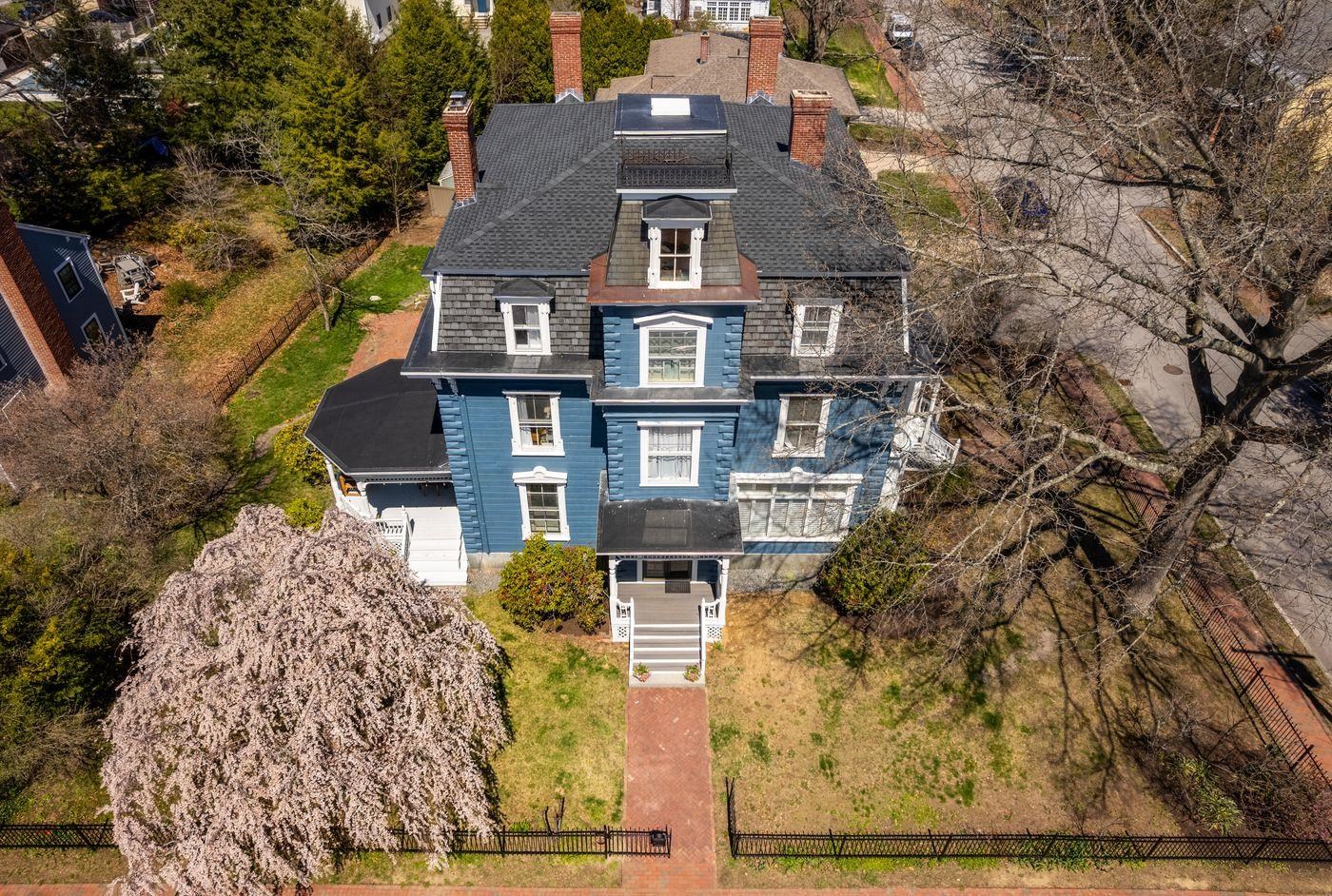 37 Summer Street Dover, NH 03820 - Photo 8 of 40