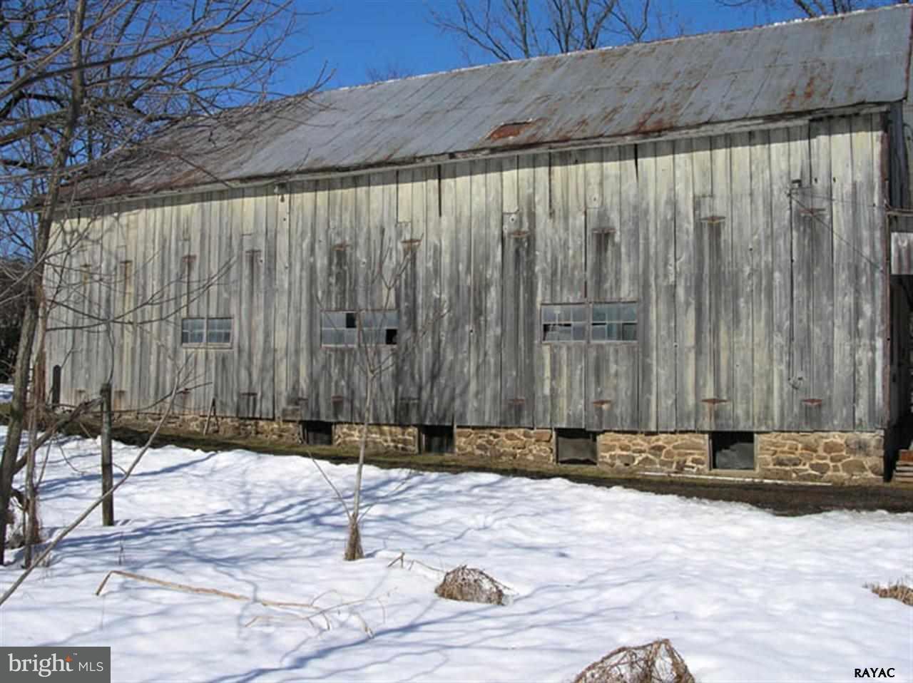 355 Long Road Mount Wolf, PA 17347 - Photo 4 of 8 Gallery Image 4