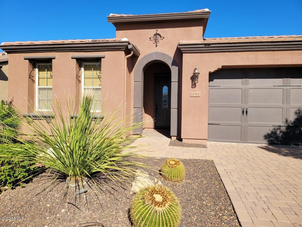 1752 East Grand Ridge Road Queen Creek, AZ 85140 - Photo 1 of 4 Resized_20201115_110111