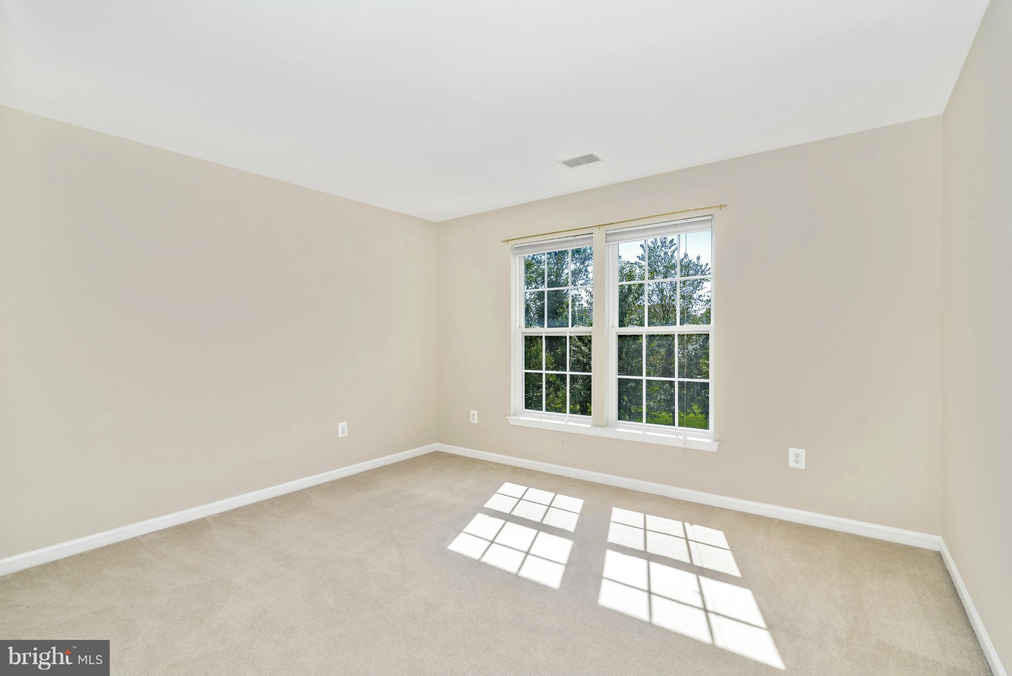 1816 Weybridge Road Frederick, MD 21702 - Photo 17 of 30 Bedroom
