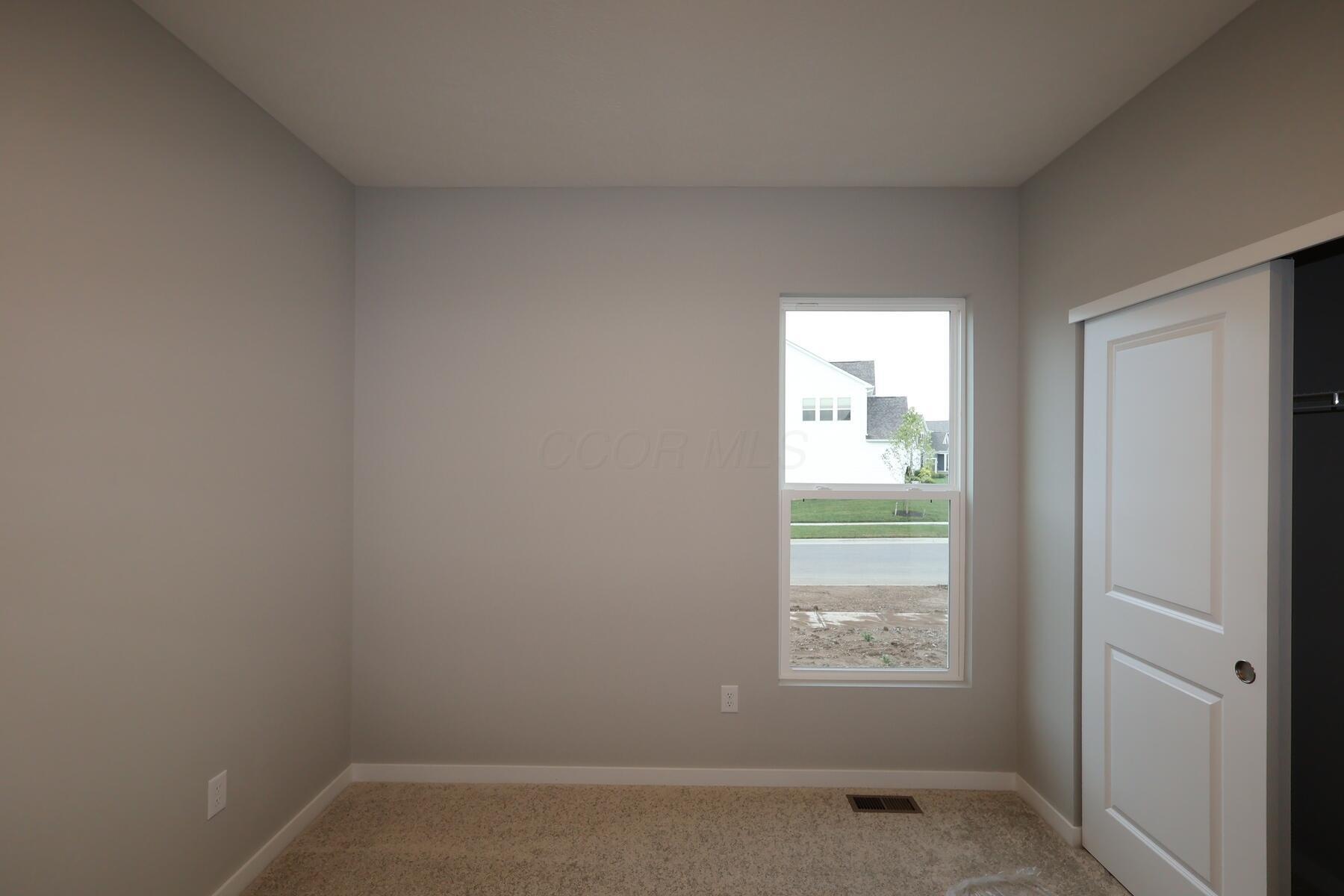 426 Colonial Club Road Commercial Point, OH 43116 - Photo 4 of 18 Bedroom