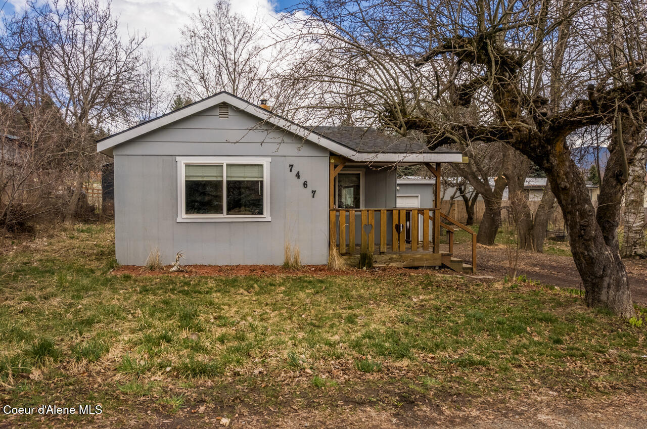 7467 Wells Street Bonners Ferry, ID 83805 - Photo 4 of 25 7467WellsSt004