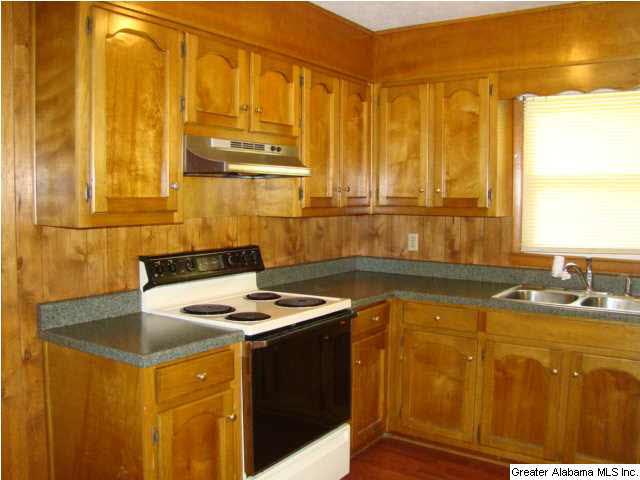 712 Brutonville Road Jacksonville, AL 36265 - Photo 2 of 19