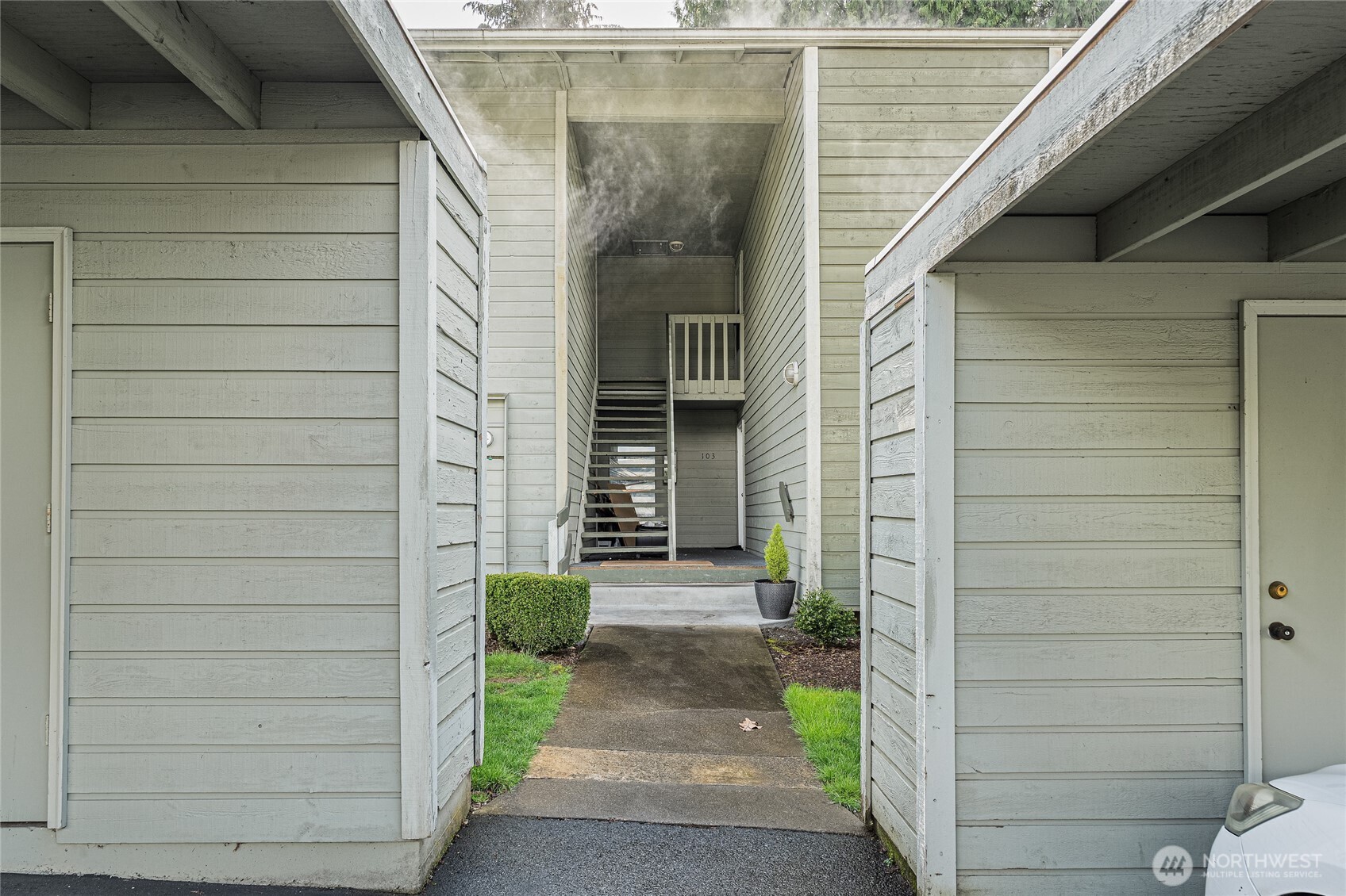 14401 Southeast Petrovitsky Road, Unit C203 Renton, WA 98058 - Photo 32 of 37
