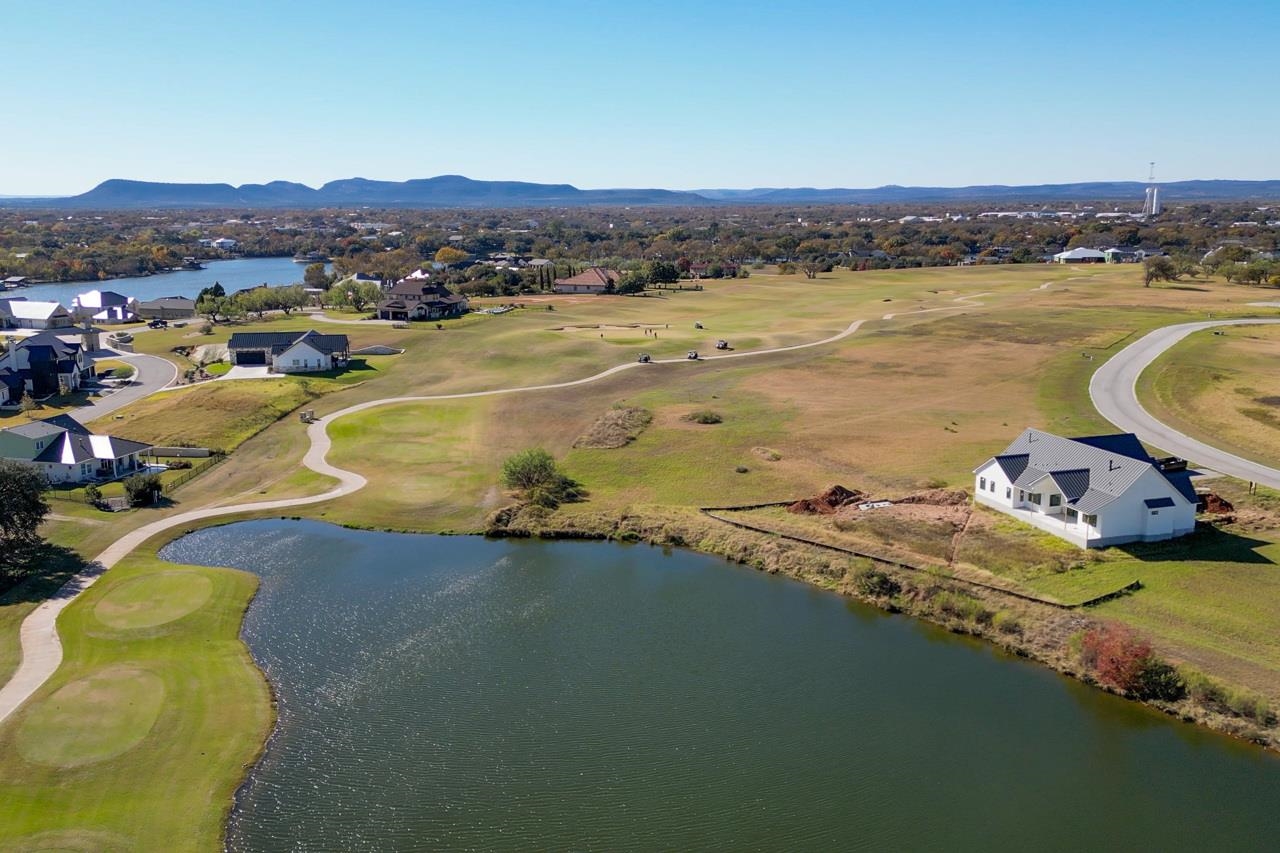 220 Sandia Loop Kingsland, TX 78639 - Photo 4 of 7 a view of an ocean and city