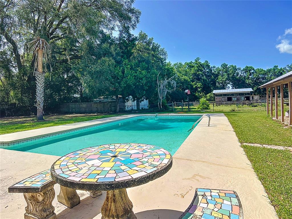3040 Northeast 97th Street Road Anthony, FL 32617 - Photo 30 of 65