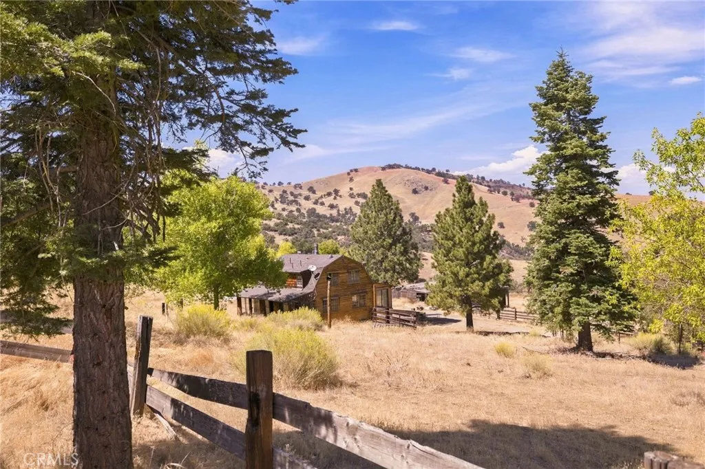 7700 Digier Road Frazier Park, CA 93225 - Photo 3 of 31 Gallery Image 3