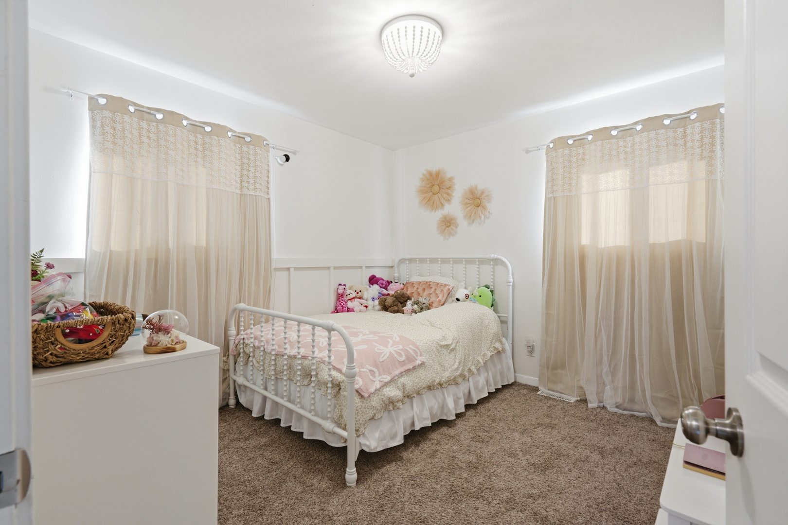 3443 3rd Street B East Moline, IL 61244 - Photo 8 of 23 a bedroom with a bed and a window