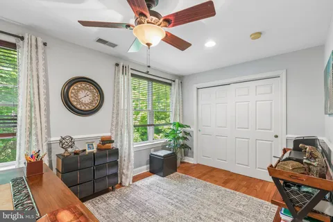 $899,000 | 852 Independence Court, Philadelphia, PA 19147