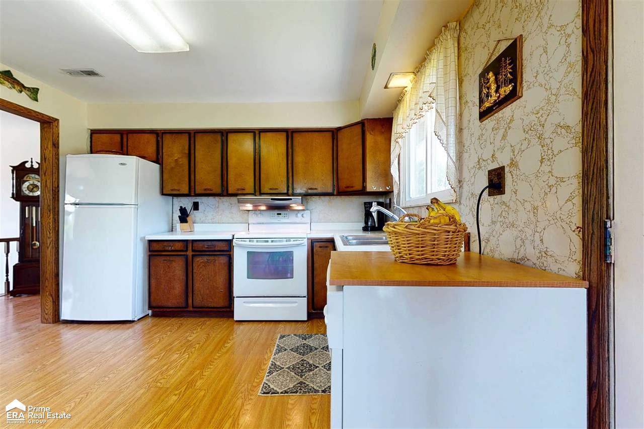 5110 Pyles Road Columbiaville, MI 48421 - Photo 12 of 44 50013254-11.JPG
