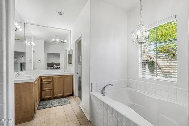 $739,900 | 2916 Esperanza Way, Unit F, Simi Valley, CA 93063