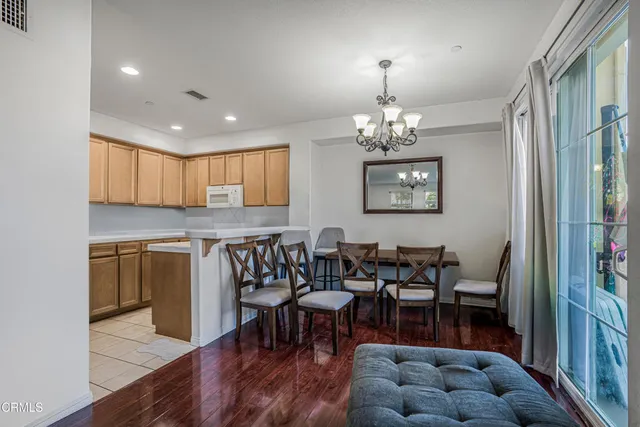 $739,900 | 2916 Esperanza Way, Unit F, Simi Valley, CA 93063