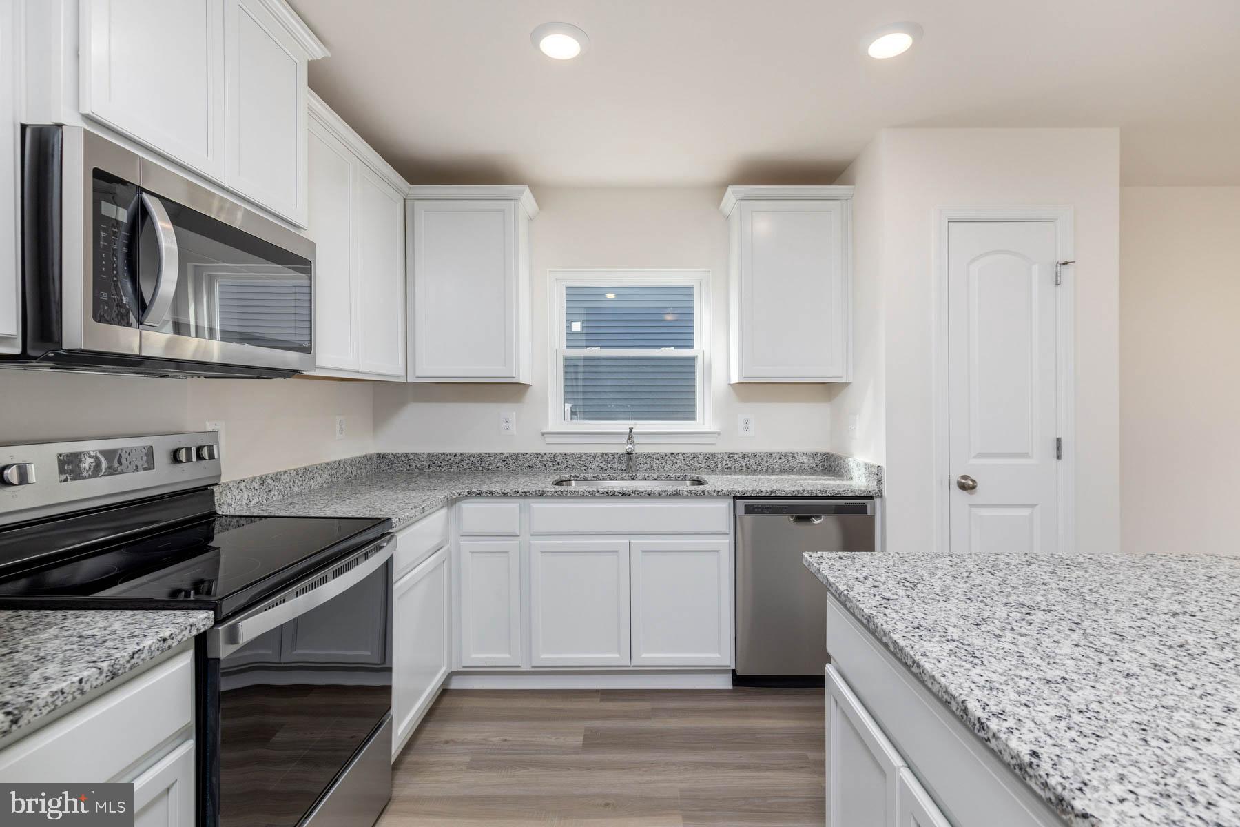 17062 Rollins Road Bowling Green, VA 22427 - Photo 2 of 11 Gallery Image 2