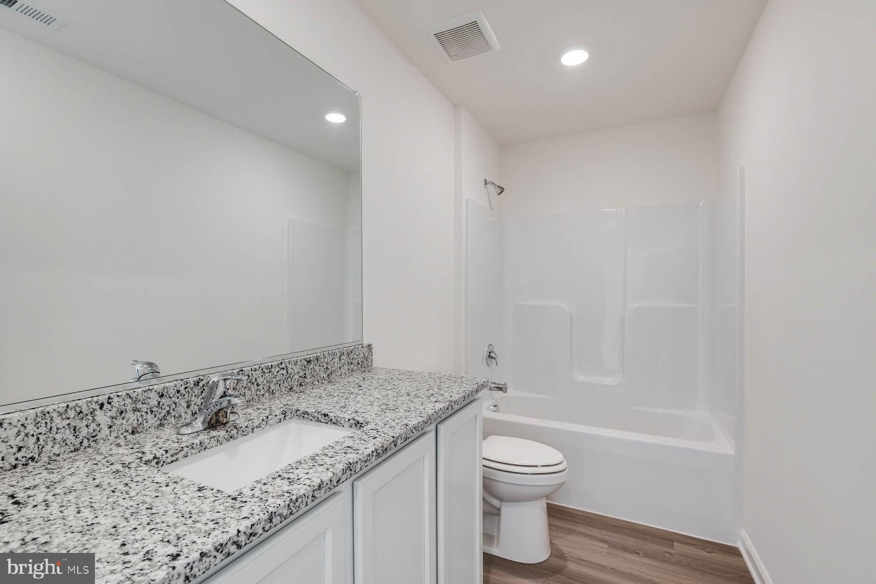 17062 Rollins Road Bowling Green, VA 22427 - Photo 8 of 11 Gallery Image 8